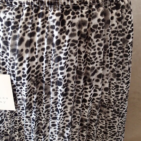 A New Day Skirt New w/ Tags - Picture 2 of 11
